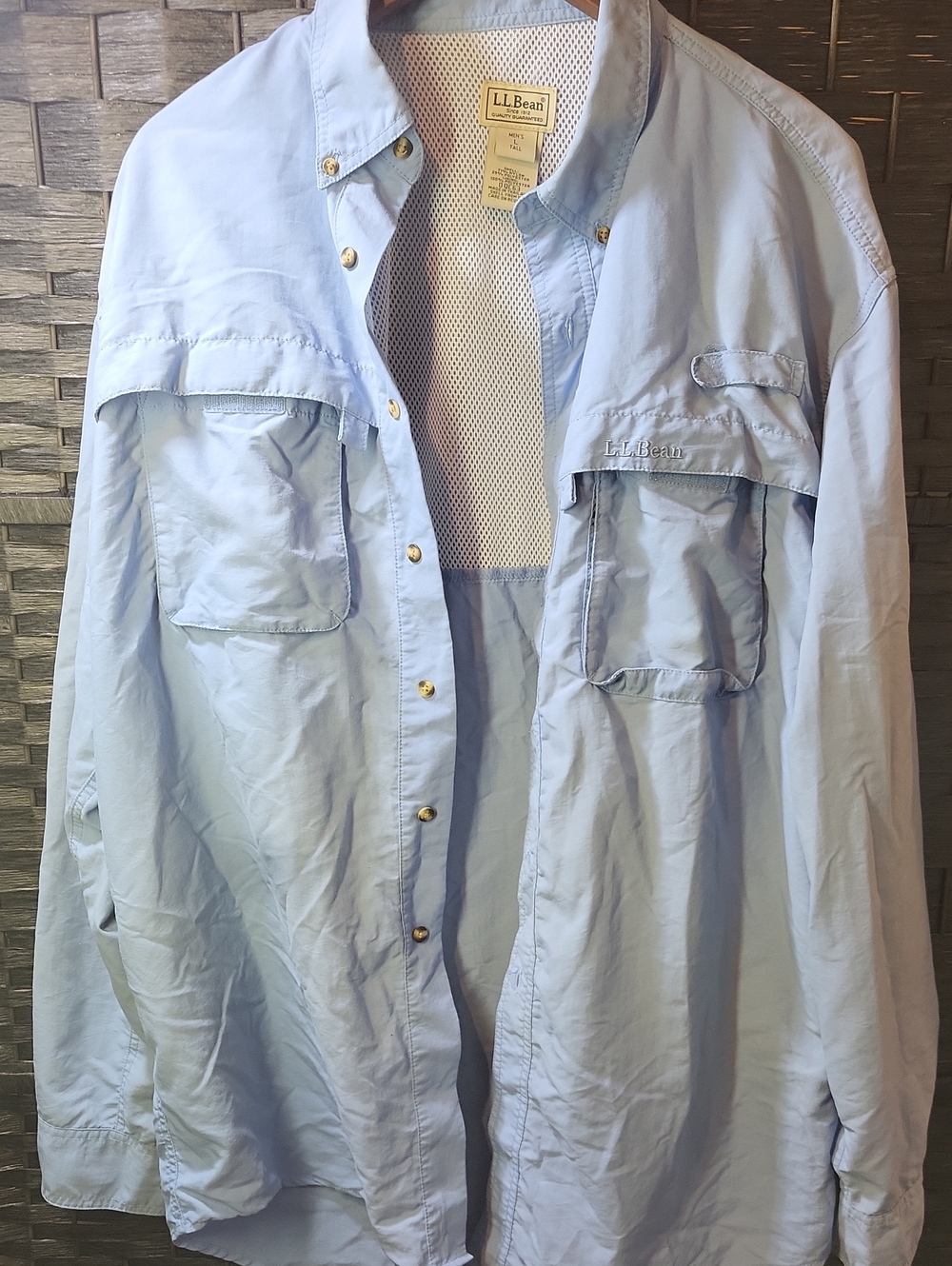 L.L. Bean Men’s Pale Blue Lightweight Fishing Shirt Jacket